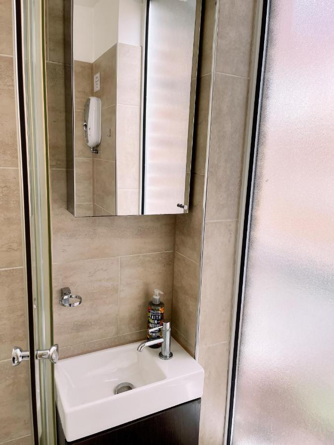 Maids Guest Rooms Kew Exterior photo